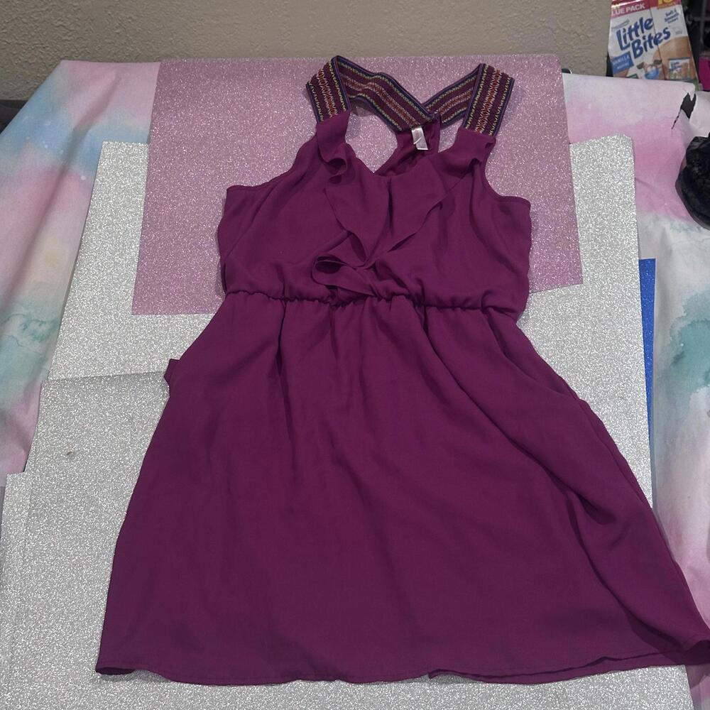 Xhilaration Women's Sleeveless Dress - Chic & Trendy